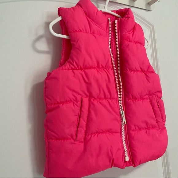 🟧$4 ADD-ON🟧 OLD NAVY • Baby Puffer Vest • 12-18 months • Frost Free Vest - Picture 2 of 7